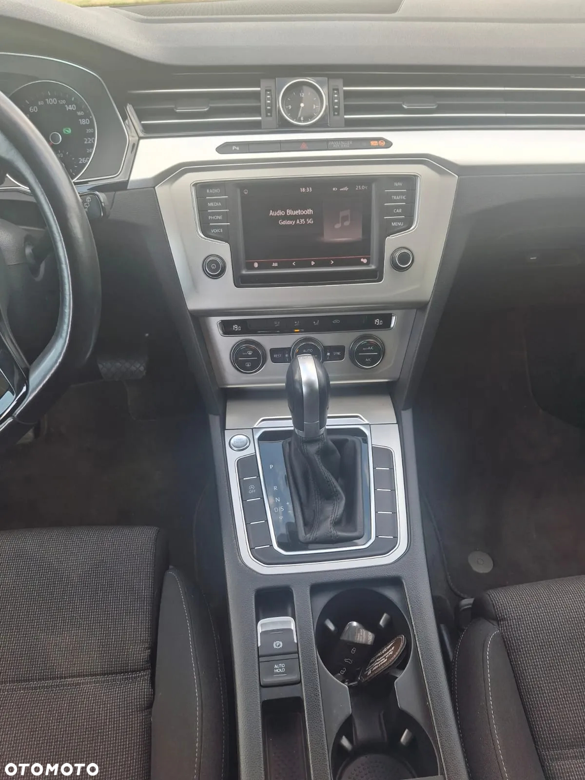 Volkswagen Passat Variant 2.0 TDI DSG (BlueMotion Technology) Comfortline - 15
