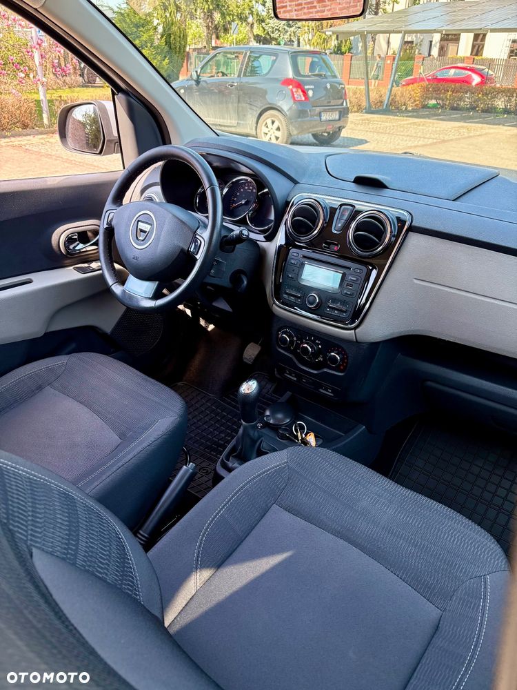 Dacia Lodgy 1.6 Ambiance - 11