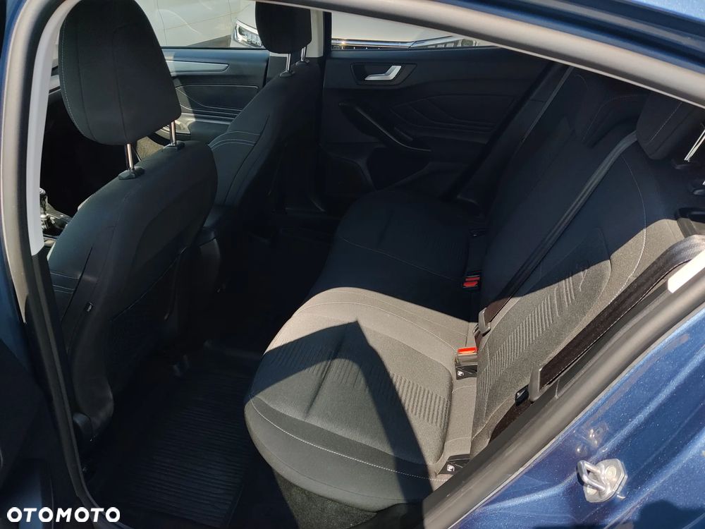 Ford Focus 1.0 EcoBoost Active Business - 16