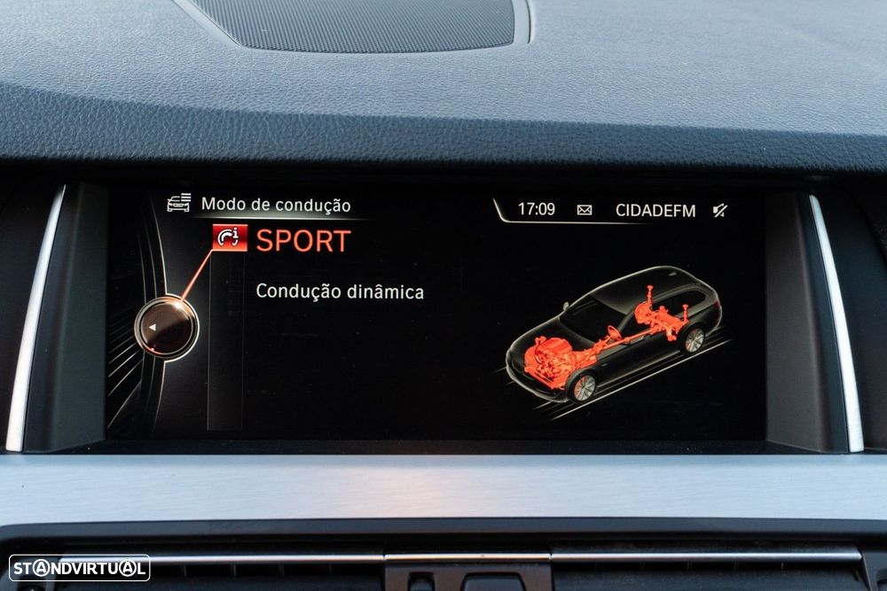 BMW 520 d Line Luxury Auto - 35