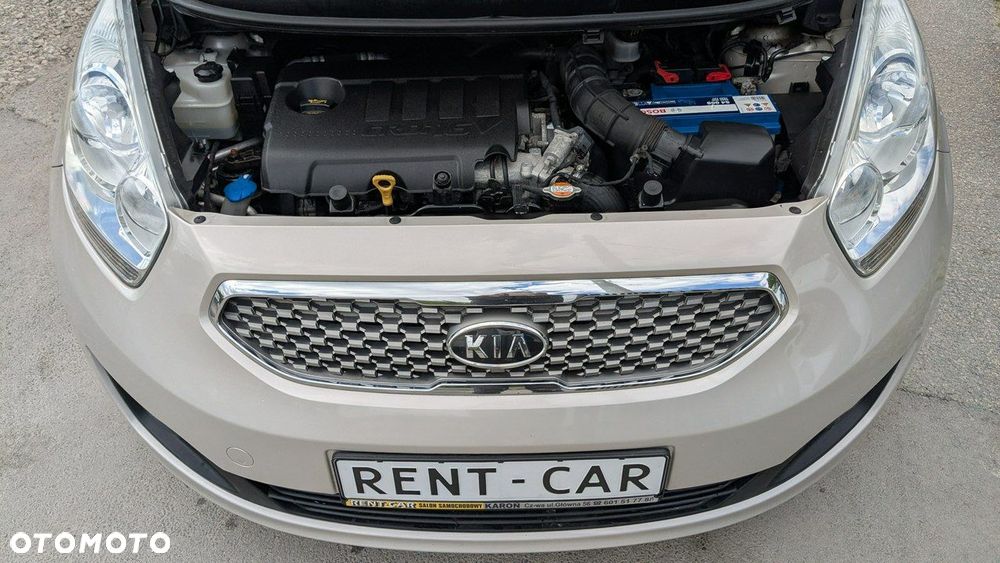 Kia Venga - 36