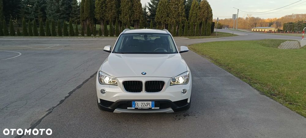BMW X1 sDrive18d Sport Line - 12