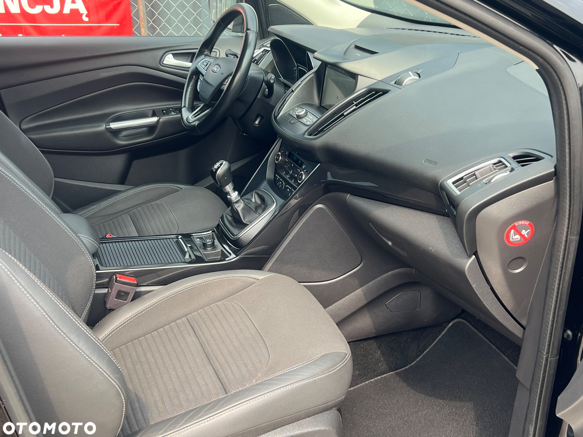 Ford Kuga 1.5 EcoBoost FWD Titanium - 11