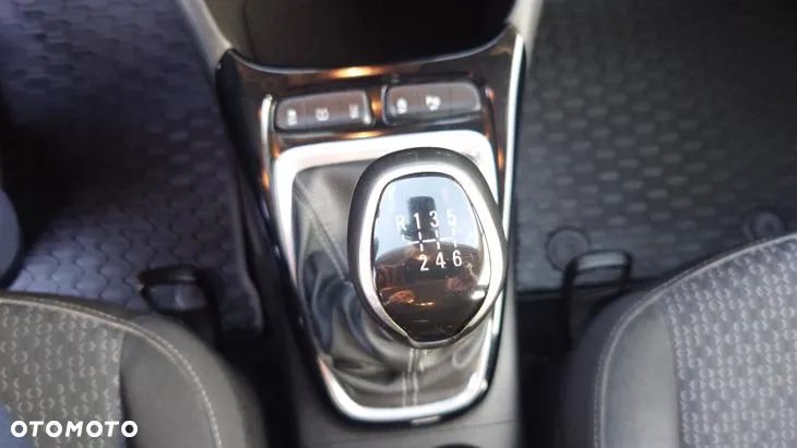 Opel Crossland X - 19