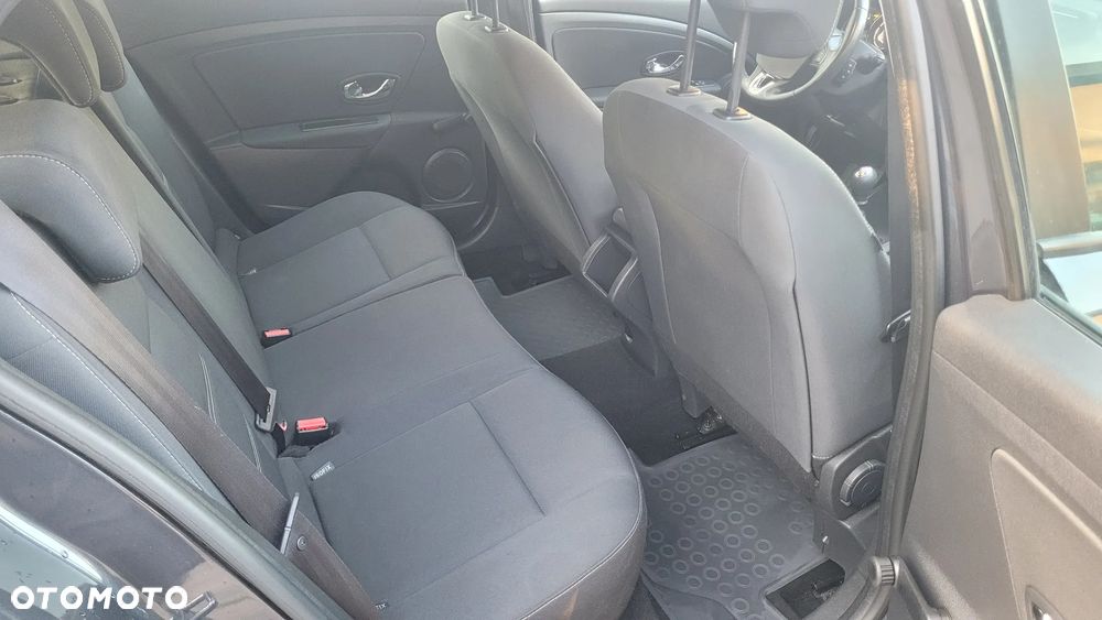 Renault Megane 1.5 dCi Expression - 10