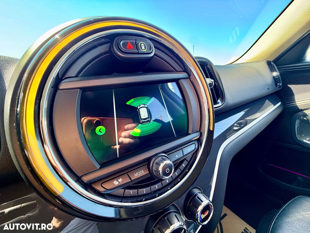 Mini Countryman Cooper S E ALL4 AT - 20