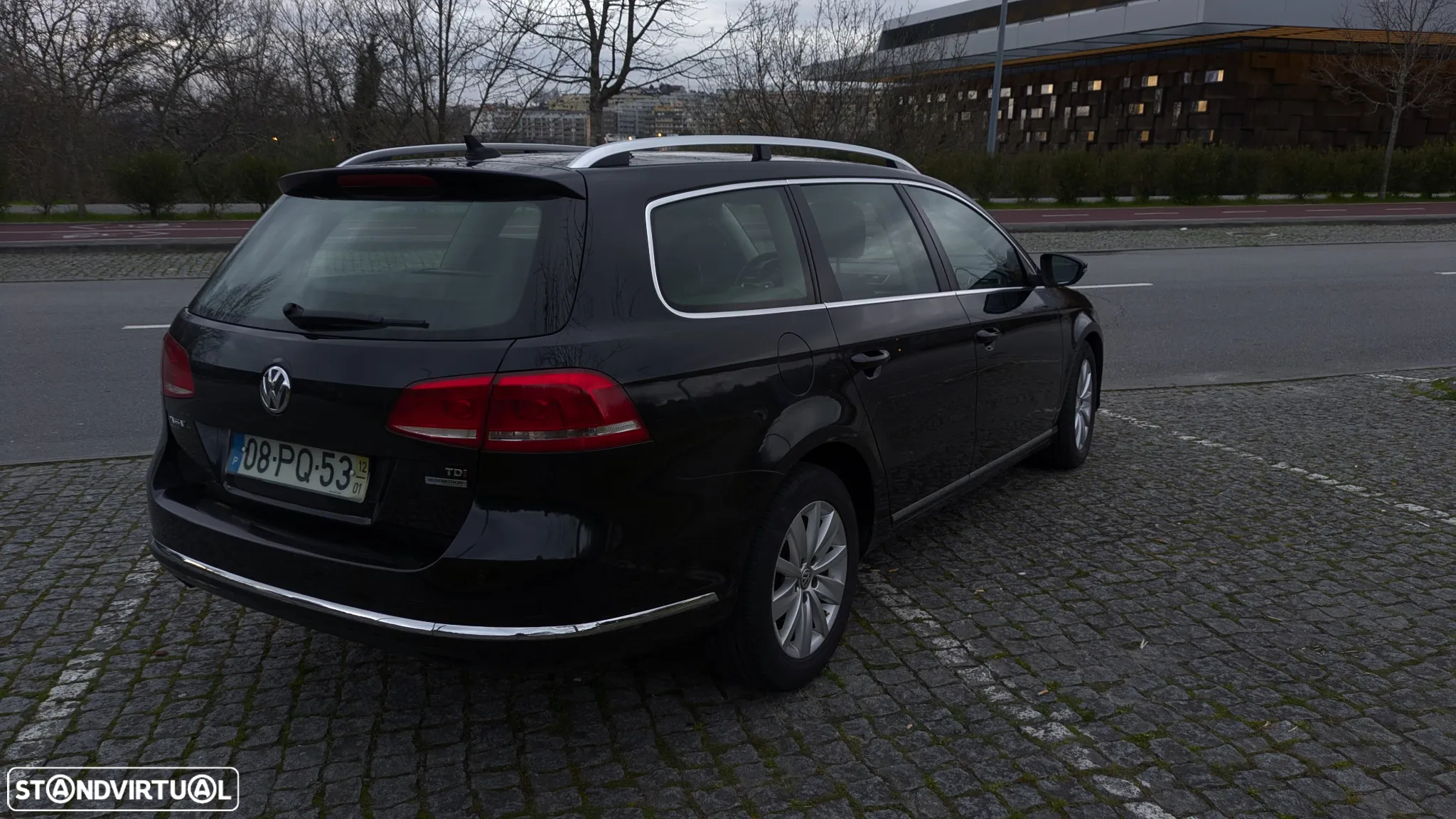 VW Passat 1.6 TDI BlueMotion Comfortline - 3