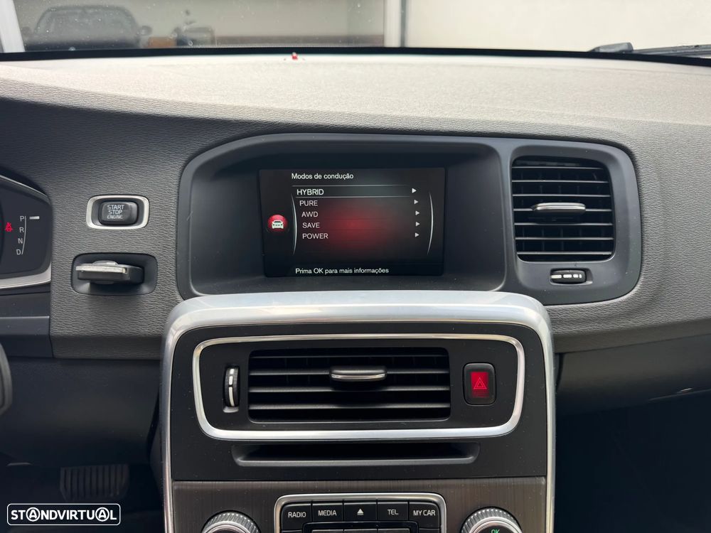 Volvo V60 D6 Twin Engine Geartronic Summum - 21