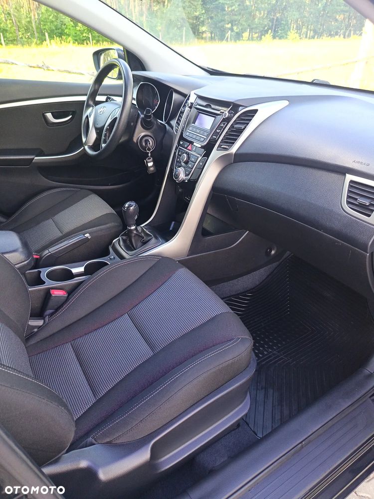 Hyundai i30 1.4 CRDi Advantage - 9