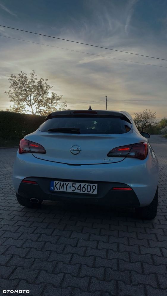 Opel Astra 2.0 CDTI Sport S&S - 13