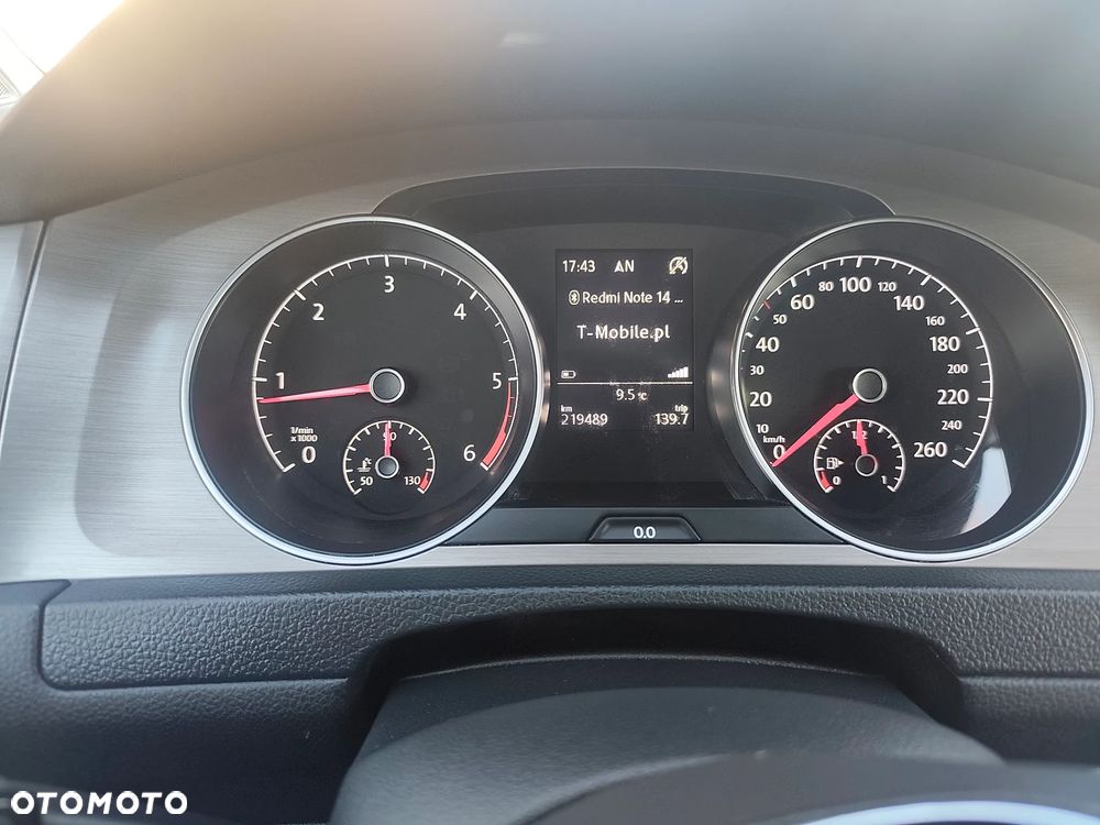 Volkswagen Golf - 12