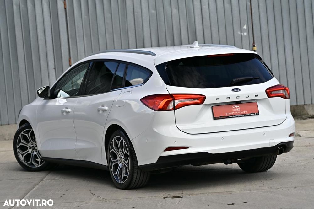 Ford Focus 2.0 TDCI DPF Start-Stopp-System Aut. Titanium - 6