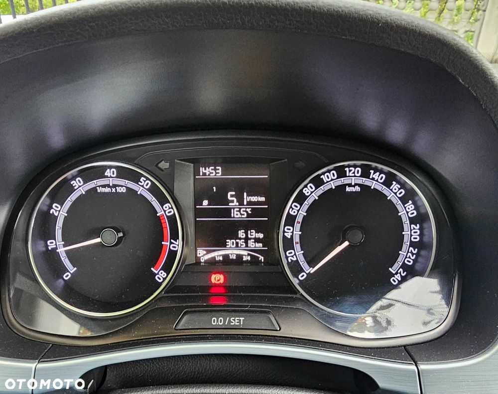 Skoda Fabia - 4