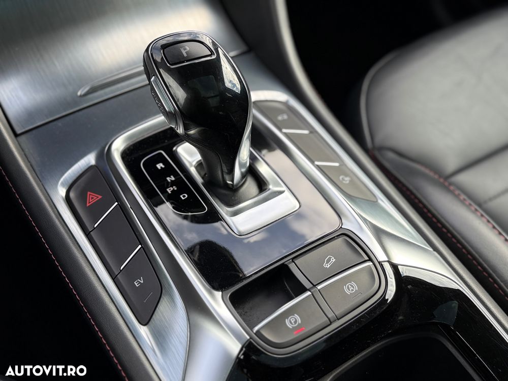 MG EHS 1.5T-GDI PHEV Luxury - 7