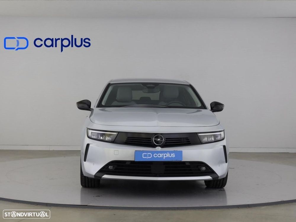 Opel Astra 1.2 T Elegance - 3