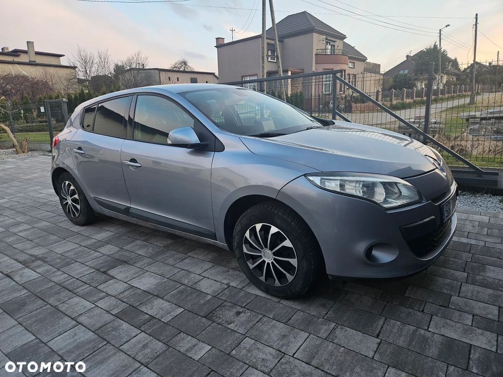 Renault Megane - 9