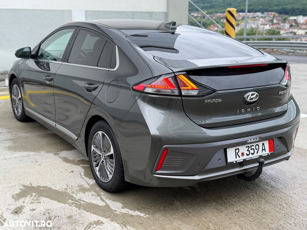Hyundai IONIQ 1.6 141CP Exclusive - 3