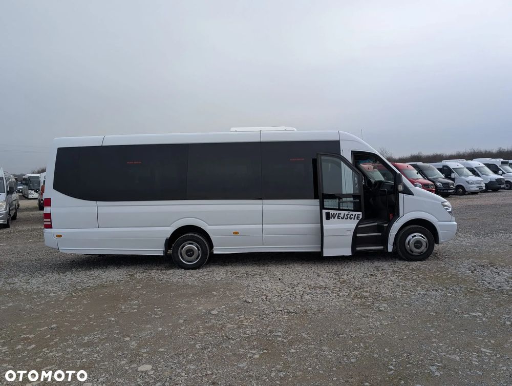 Mercedes-Benz Sprinter 515 - 4