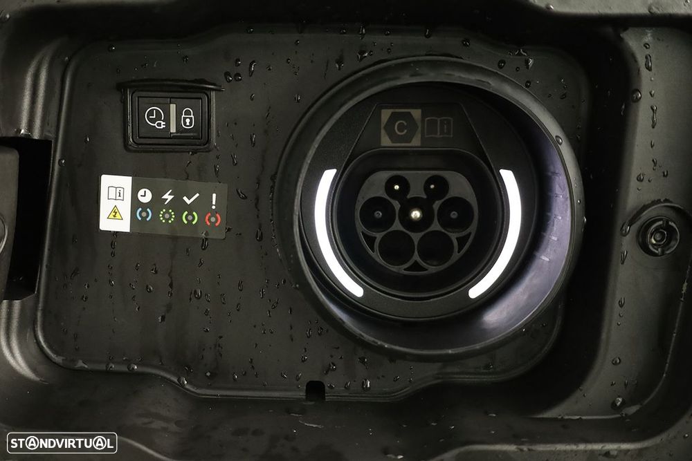 Peugeot 408 1.6 Hybrid Allure e-EAT8 - 25