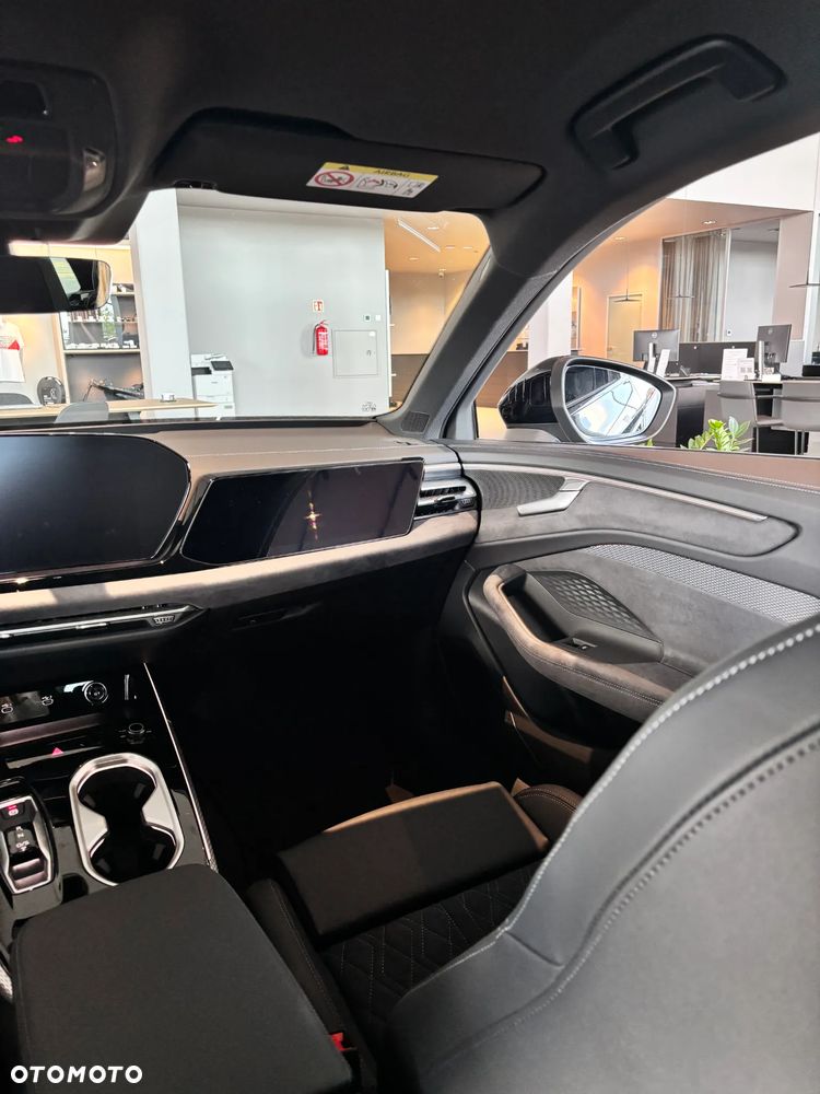 Audi A6 Avant TDI quattro S tronic - 9