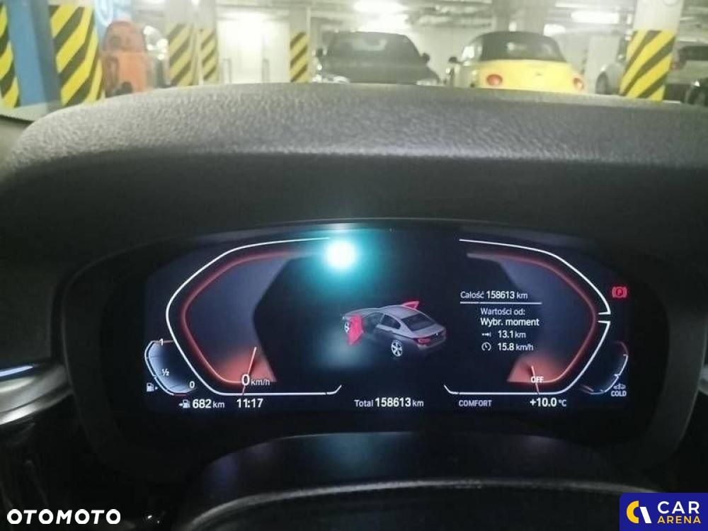BMW Seria 5 530i xDrive - 9