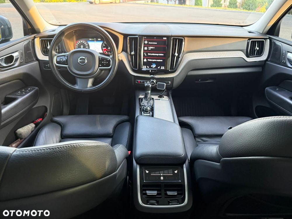 Volvo XC 60 T5 AWD Geartronic Inscription - 9