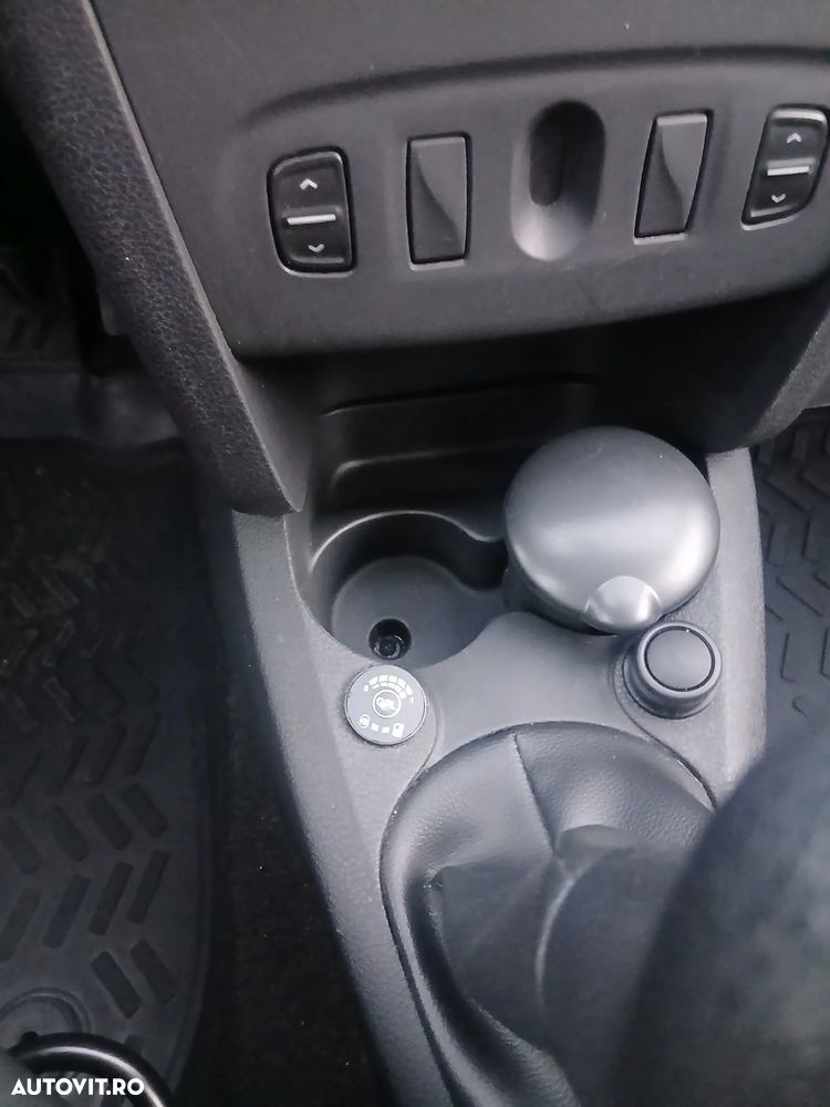 Dacia Logan - 13