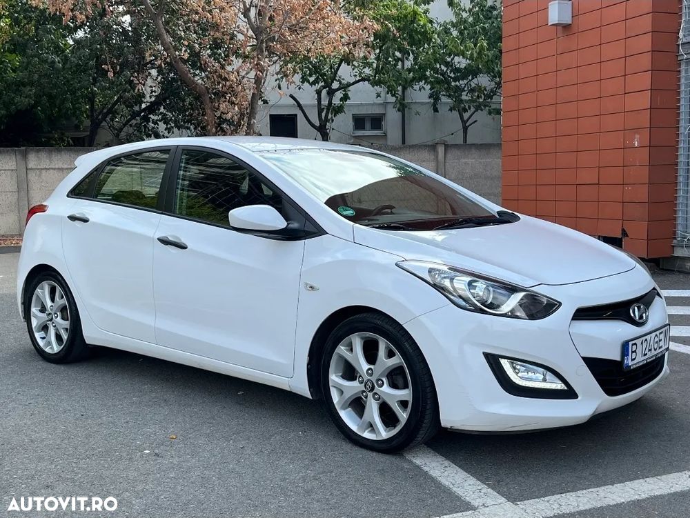 Hyundai i30 1.4 CRDi Trend - 10