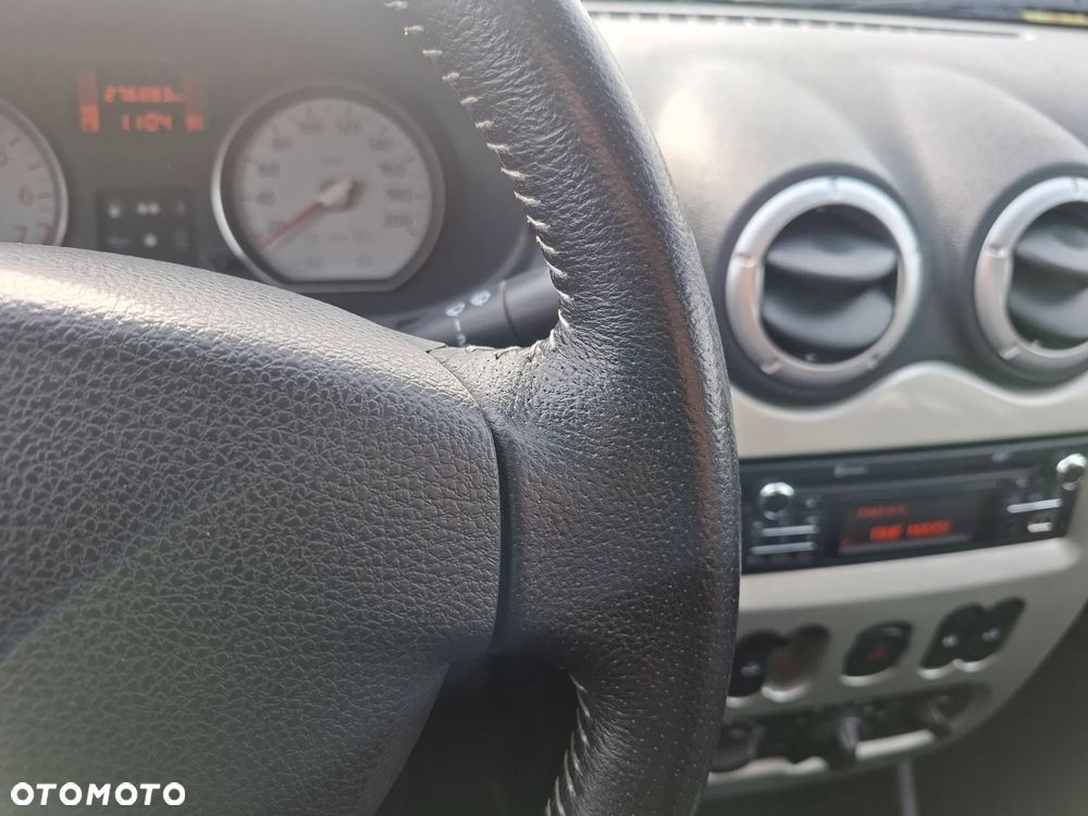 Dacia Sandero 1.5 dCi Laureate - 23