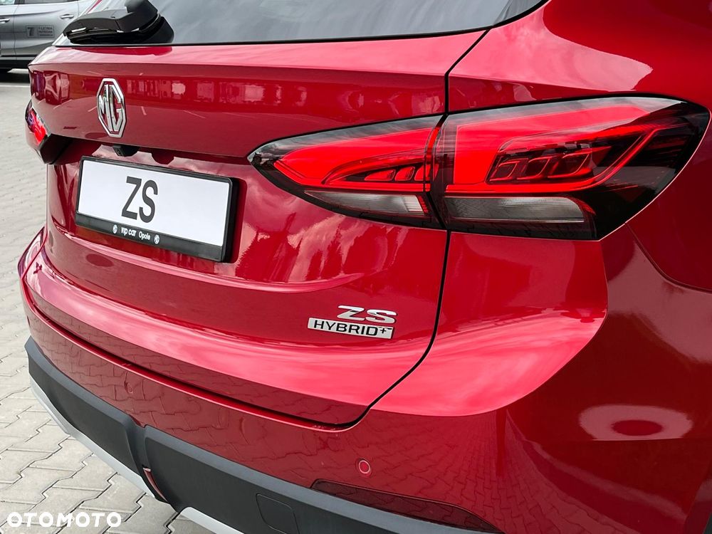 MG ZS 1.5 HEV+ Exclusive - 10