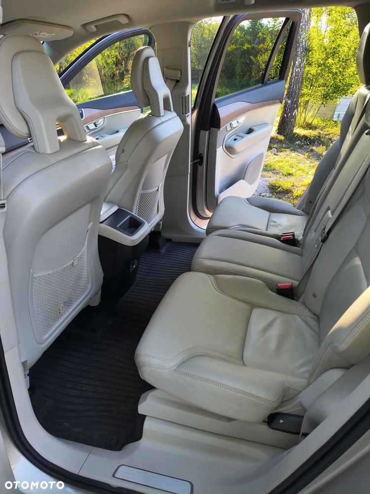 Volvo XC 90 D5 AWD Inscription - 11