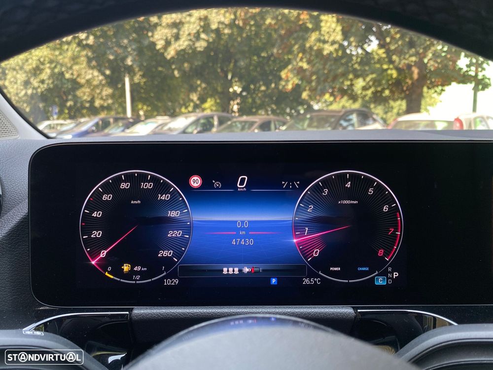 Mercedes-Benz GLA 200 Progressive - 18