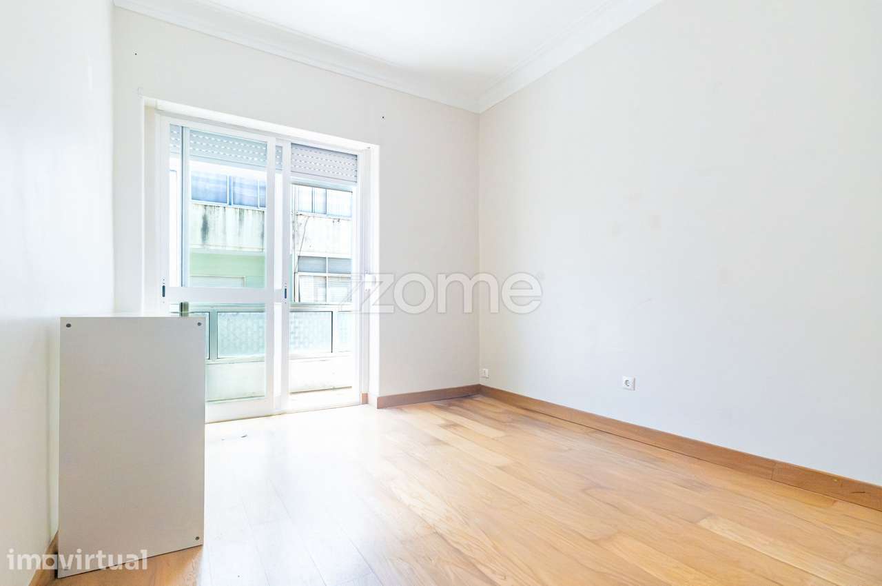 T2 Remodelado, Pronto a Habitar na Venteira, Amadora - Grande imagem: 4/16