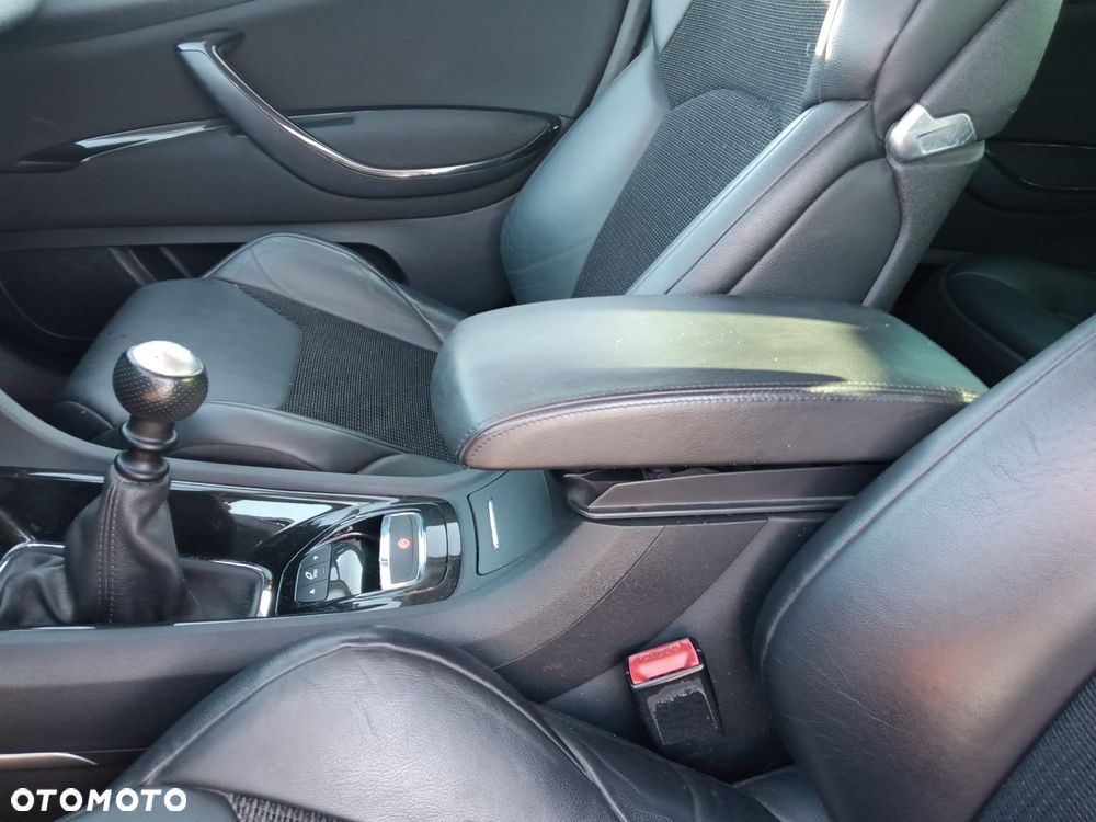 Citroën C5 HDi 135 Exclusive - 13