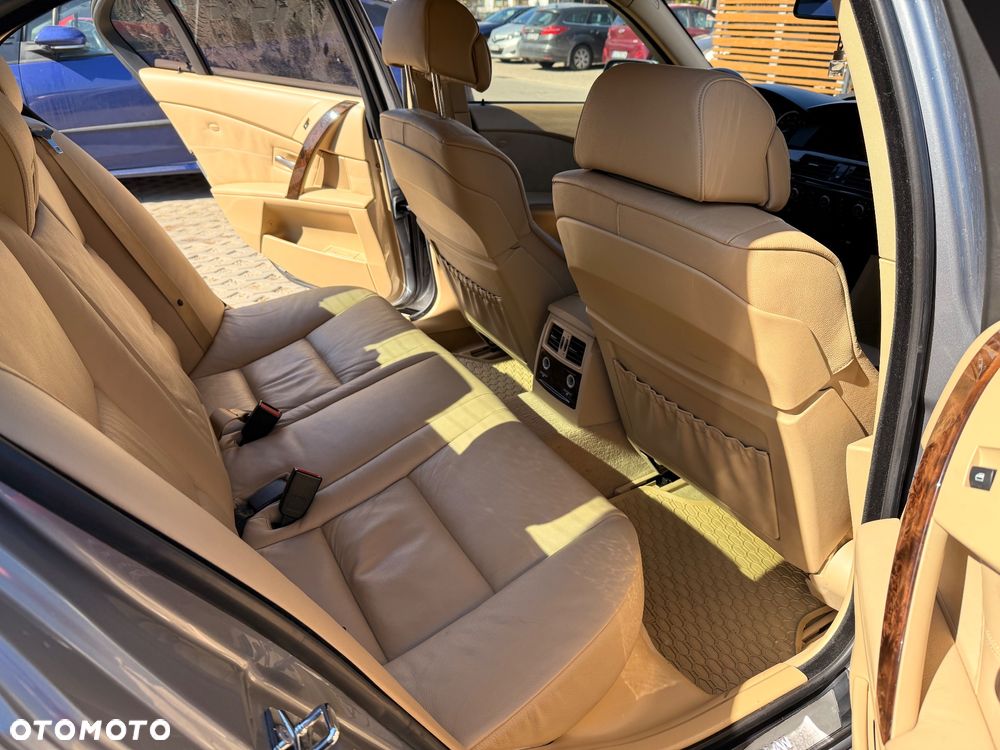 BMW Seria 5 - 8