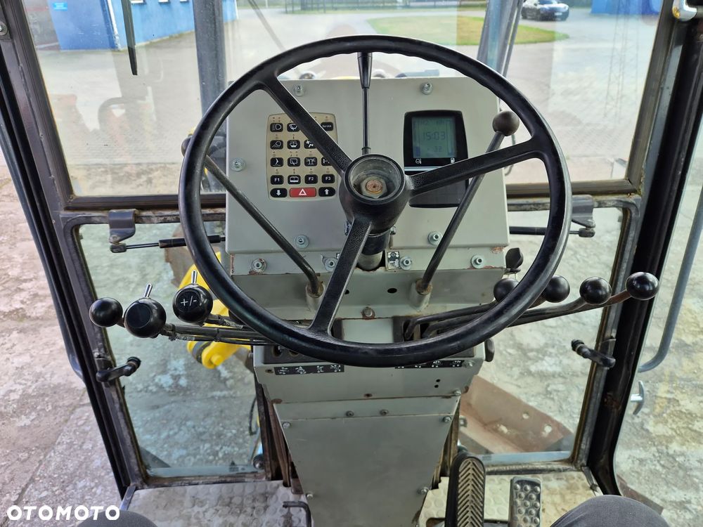 New Holland F 156.6 6x6 spr z Niemiec - 17