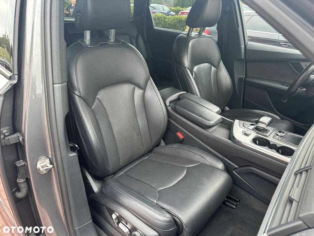 Audi Q7 - 27