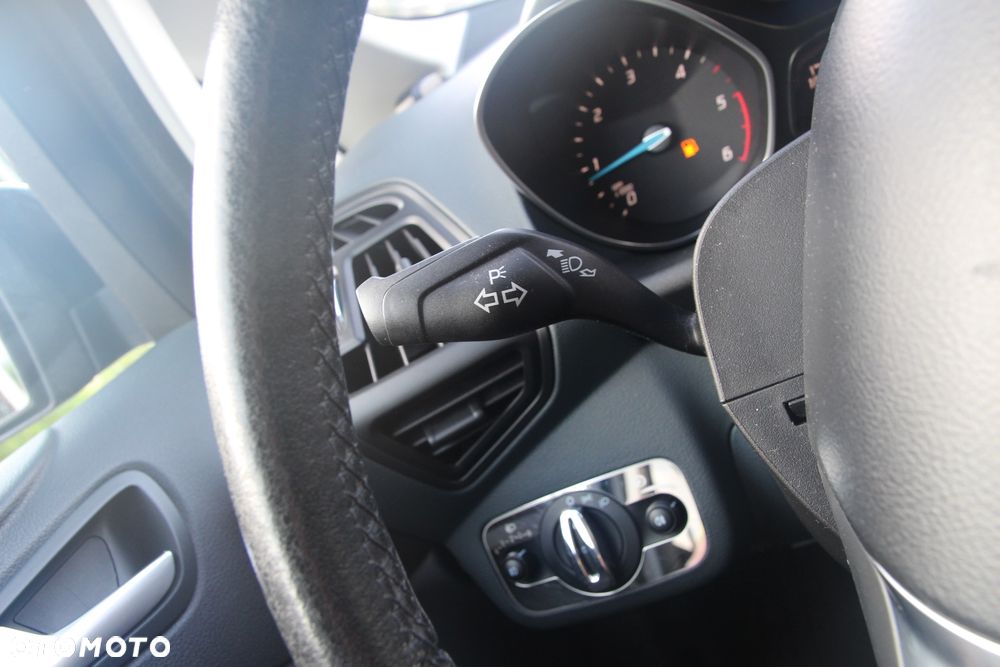 Ford C-MAX 1.6 TDCi Start-Stop-System Trend - 16