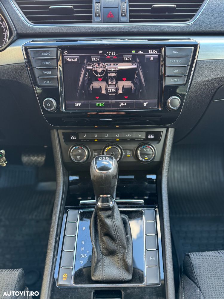 Skoda Superb 2.0 TDI DSG Active - 11