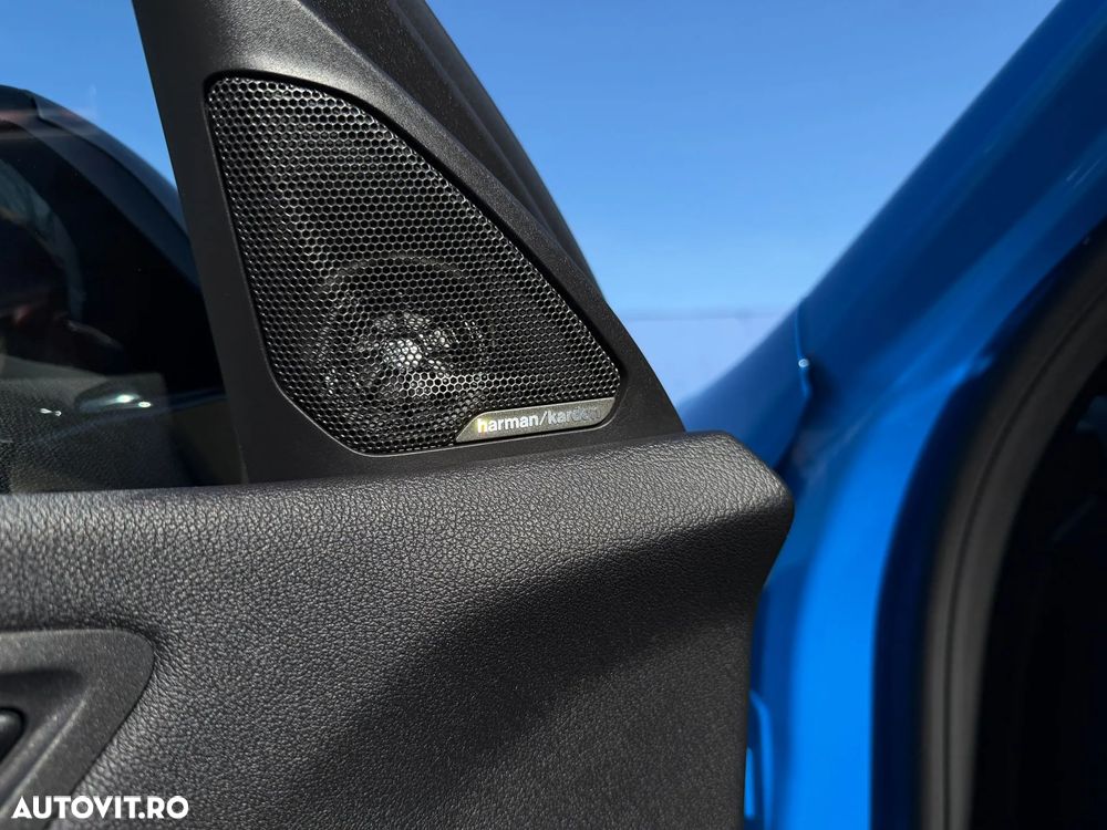 BMW M1 M135i xDrive AT - 23