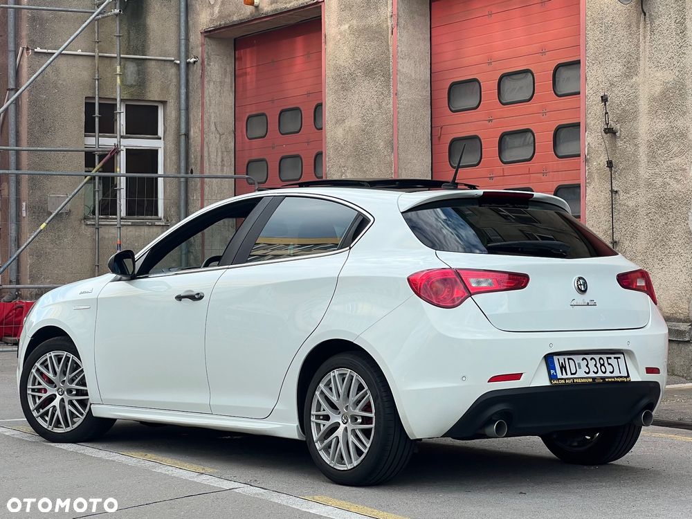 Alfa Romeo Giulietta - 13
