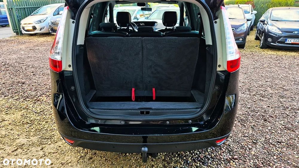 Renault Grand Scenic 2.0 16V 140 CVT Bose Edition - 30