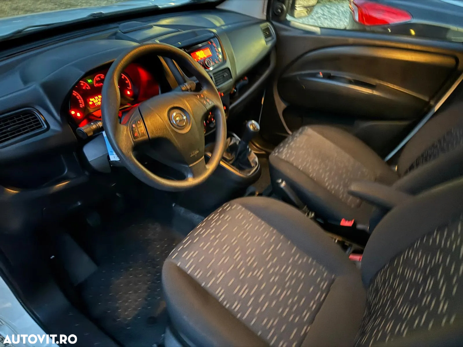 Opel Combo 1.3 CDTI L1H1 Start/Stop CV Combi - 8