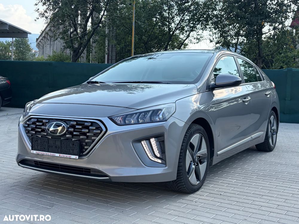 Hyundai IONIQ - 31