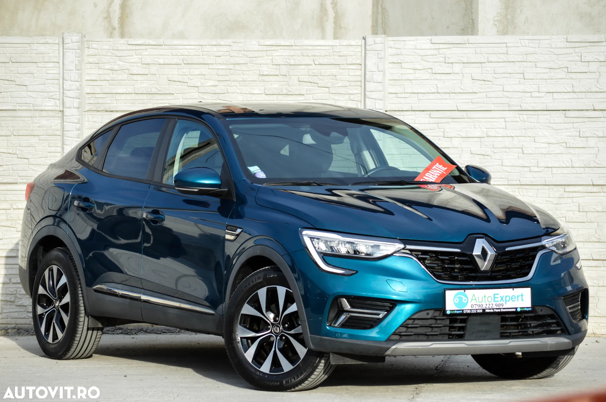 Renault Arkana E-TECH 145 Evolution - 2