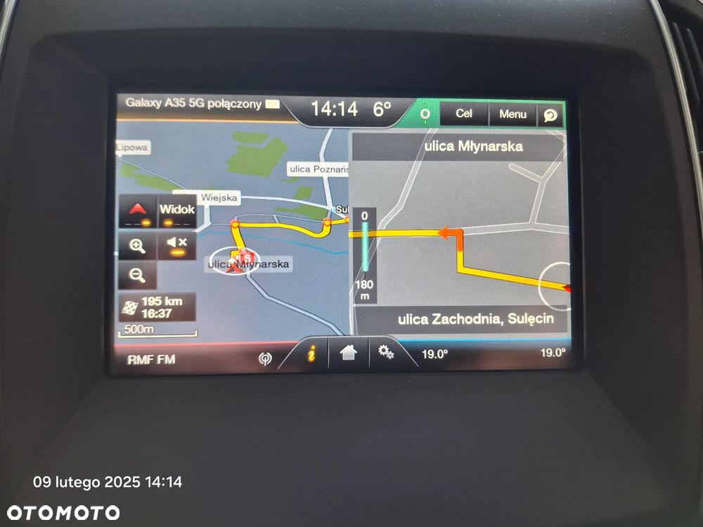 Ford S-Max - 10