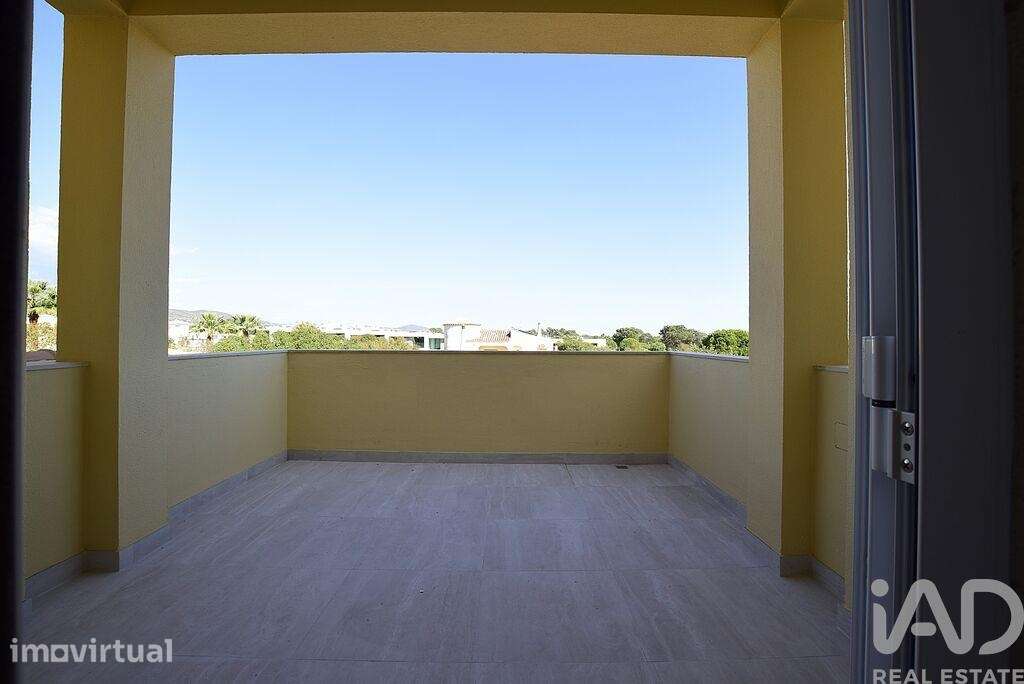 Casa / Villa T3 em Almancil de 166,00 m2 - Grande imagem: 4/27