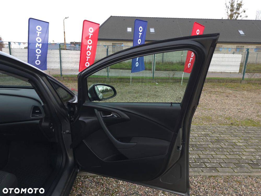 Opel Astra 1.6 Active EU6 - 14