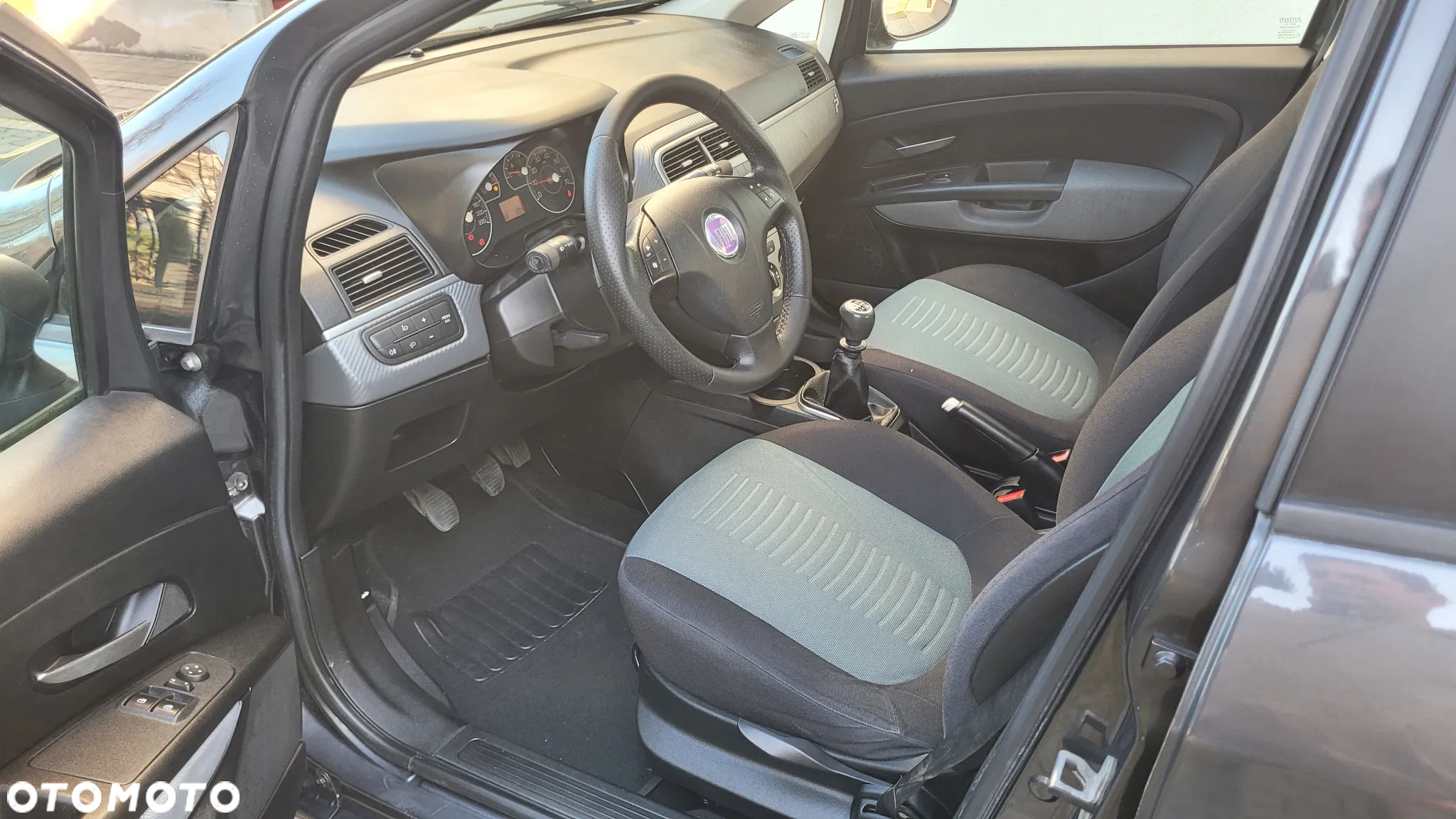 Fiat Grande Punto - 28