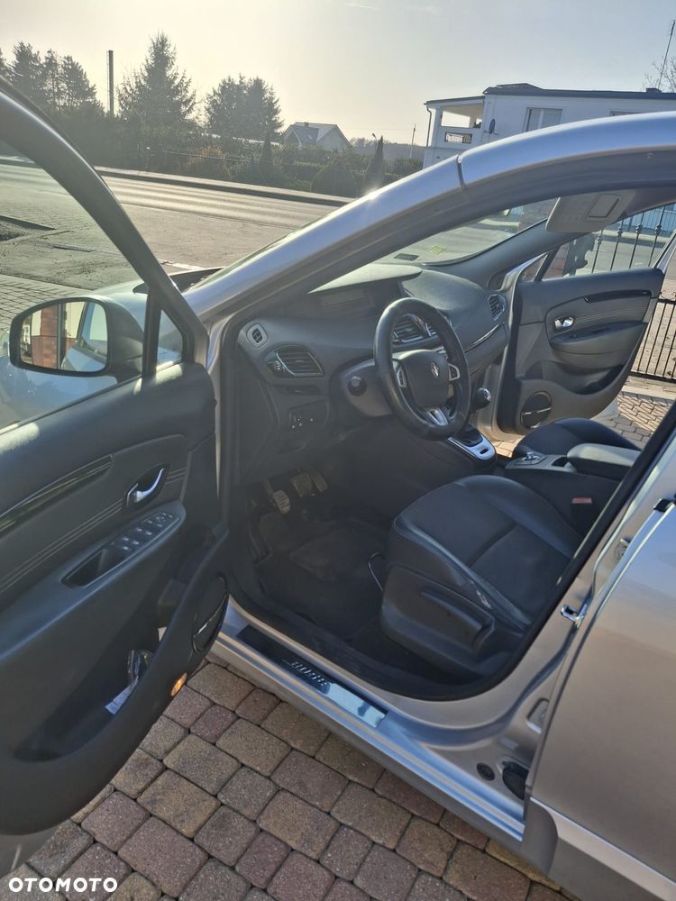 Renault Scenic - 10